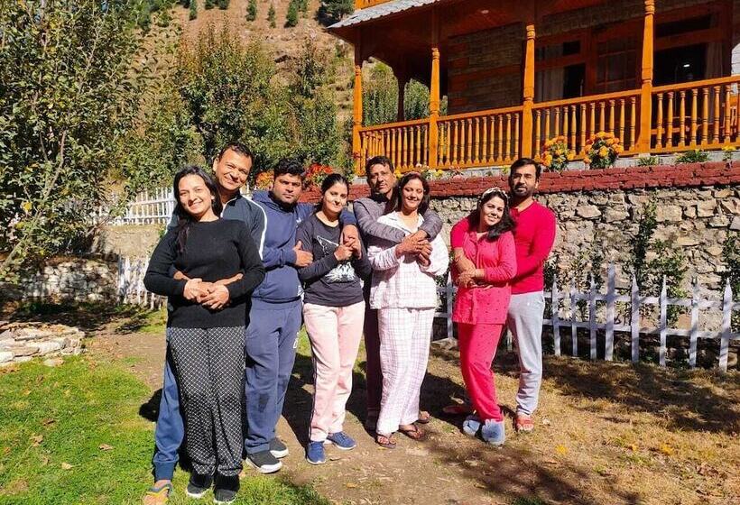 Hotel 8fold By Larisa, Jibhi