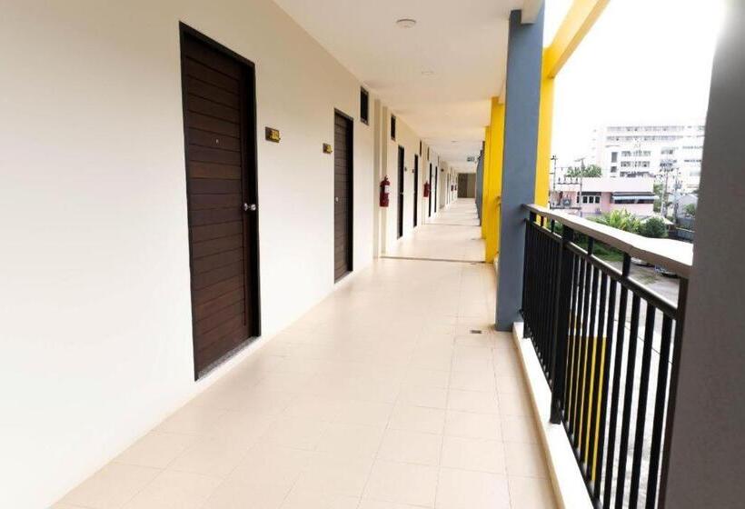 هتل The Nest Krabi