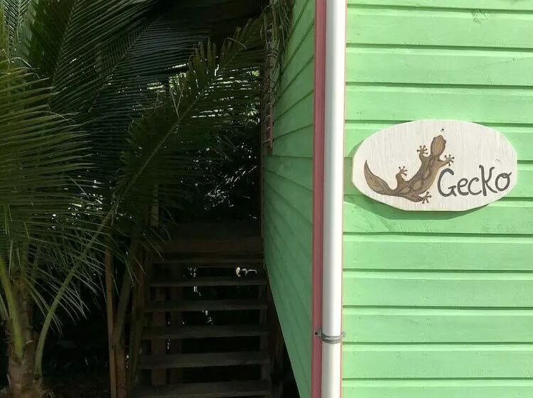 ホテル T.r.e.e.s Research Center And Eco Lodge