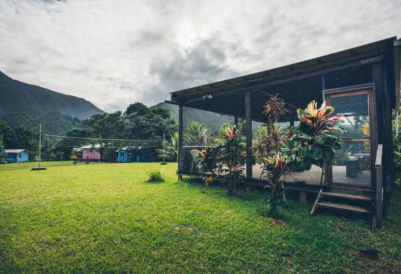 هتل T.r.e.e.s Research Center And Eco Lodge