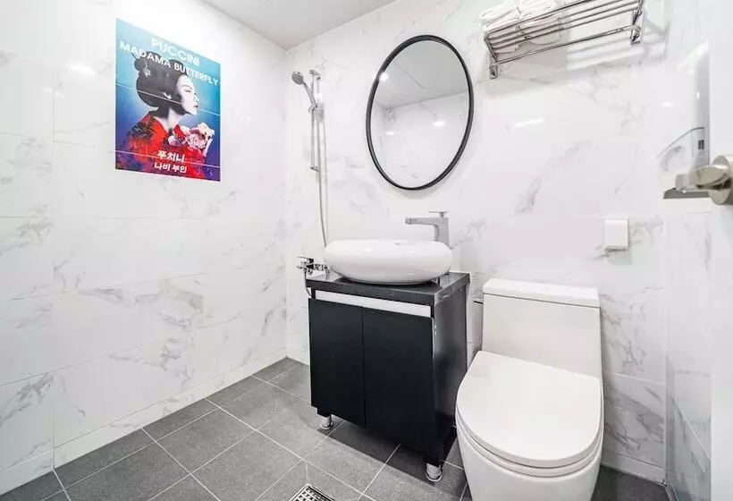 Namhae Opera House Pension