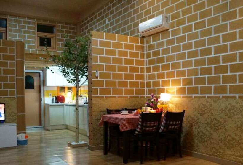 Taean Gomseom Hwangto Pension