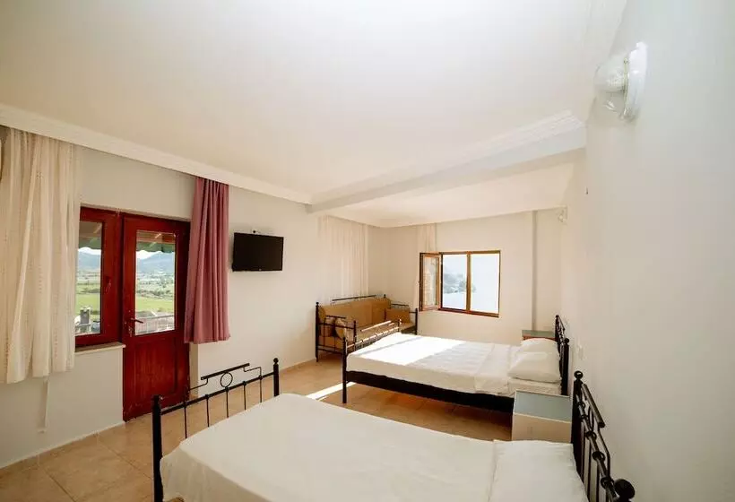 Yakamoz Otel