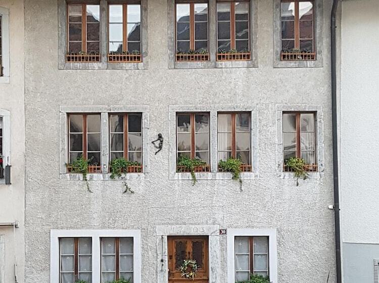 Hotel Au Soleil De Gruyères Chez Chantal
