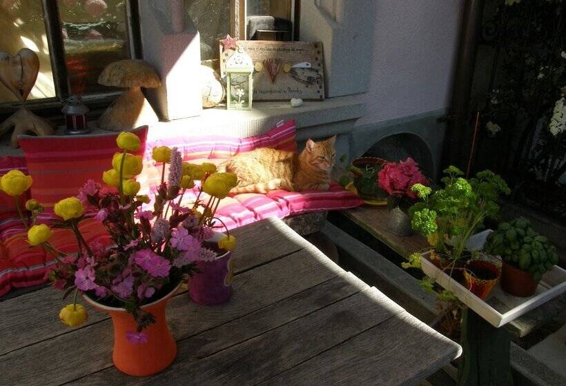 Hotel Au Soleil De Gruyères Chez Chantal