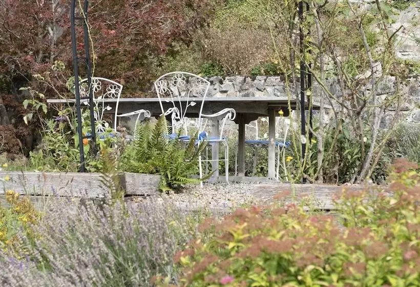 Hotelli Au Soleil De Gruyères Chez Chantal