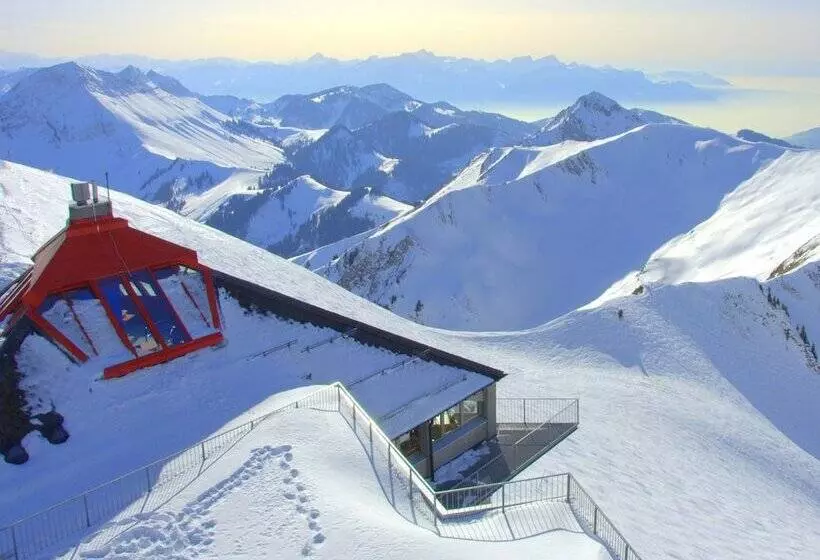 Hotelli Au Soleil De Gruyères Chez Chantal