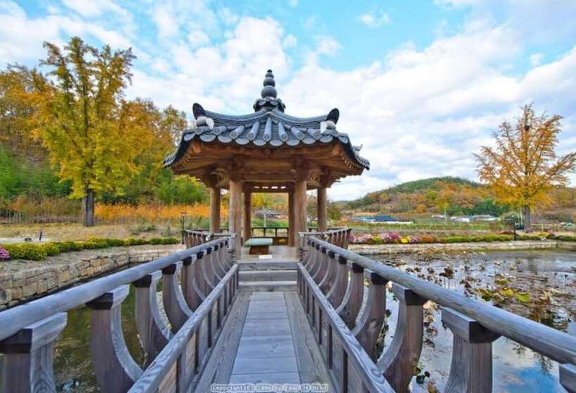 酒店 Youngcheon Gwiaegotaek Hanok Pension