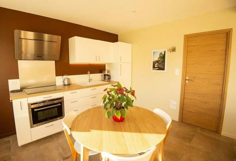 ホテル Gîte La Petite école