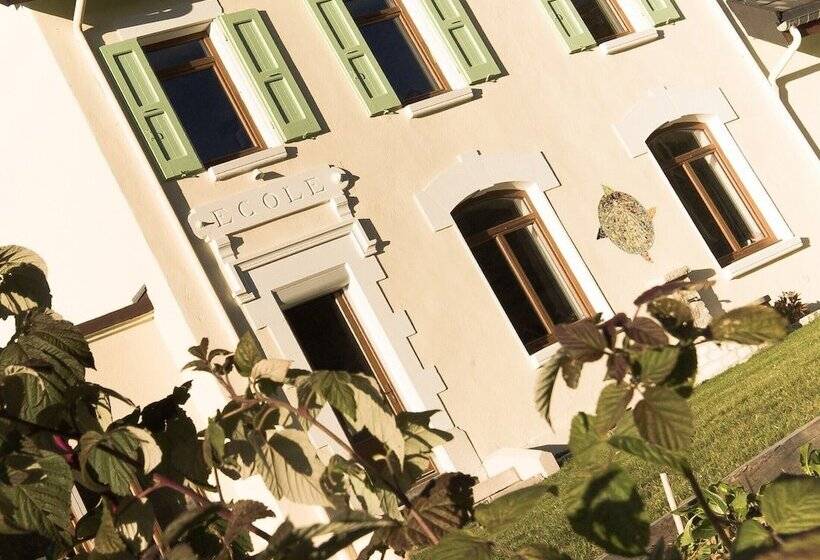 Hotel Gîte La Petite école