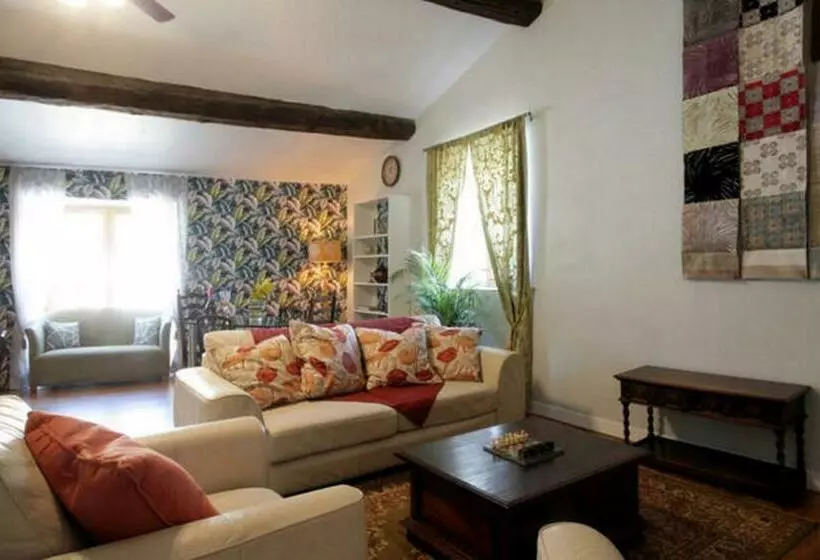 ホテル Maison De Textile