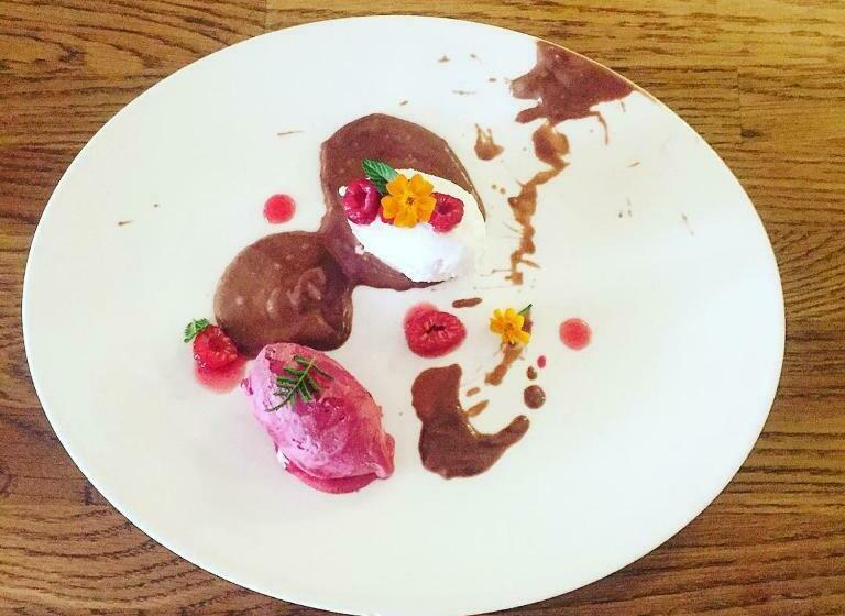 فندق صغير Die Reinbachstube