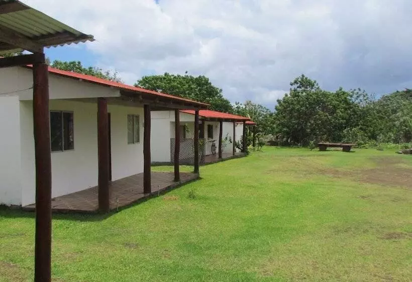 هتل Cabañas Peretei