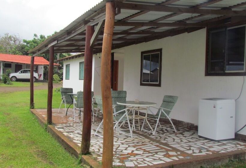 هتل Cabañas Peretei