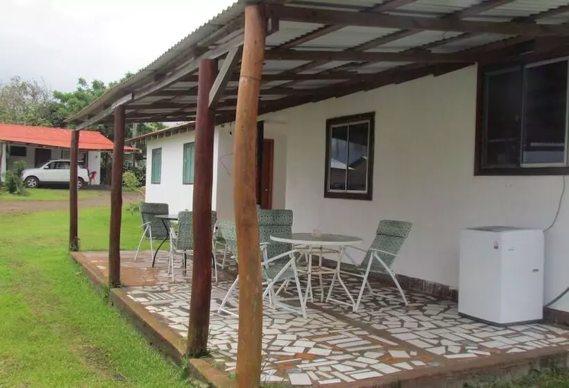 هتل Cabañas Peretei