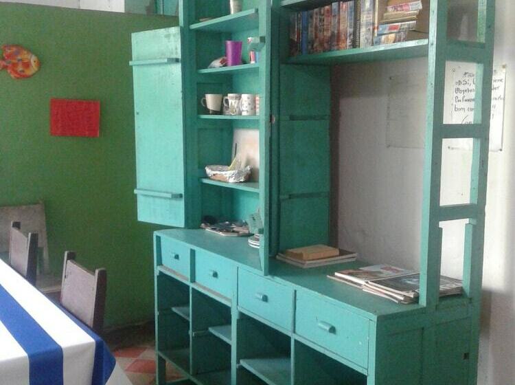 هتل Hostal La Mexicana