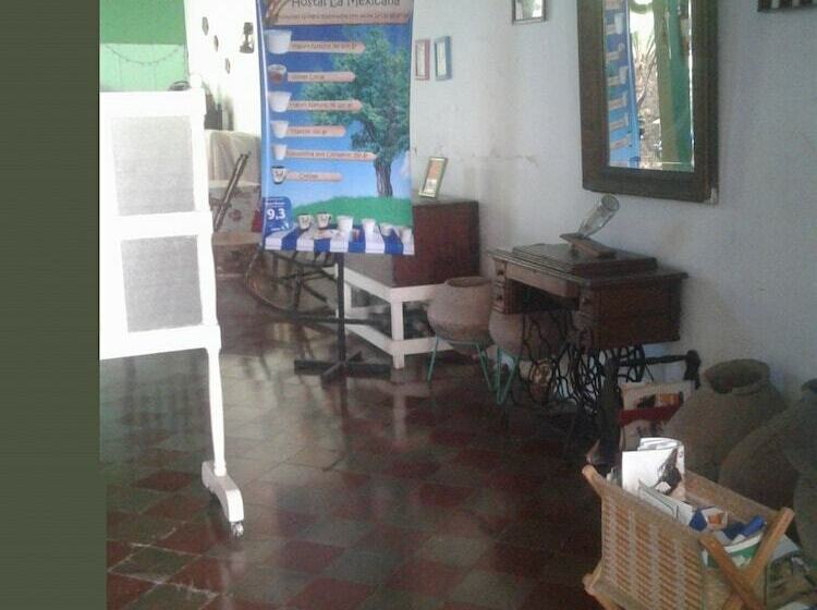 هتل Hostal La Mexicana