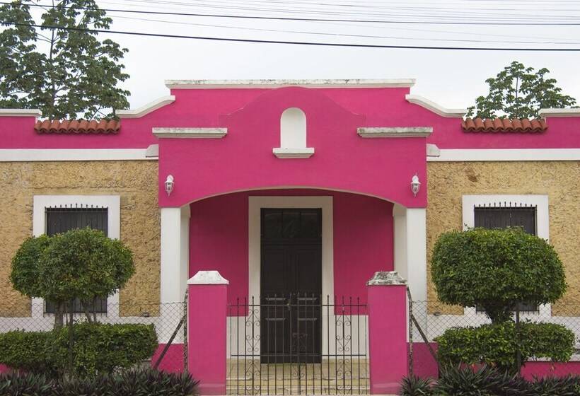 בית מלון כפרי Hostal Rosa Mexicano   Hostel