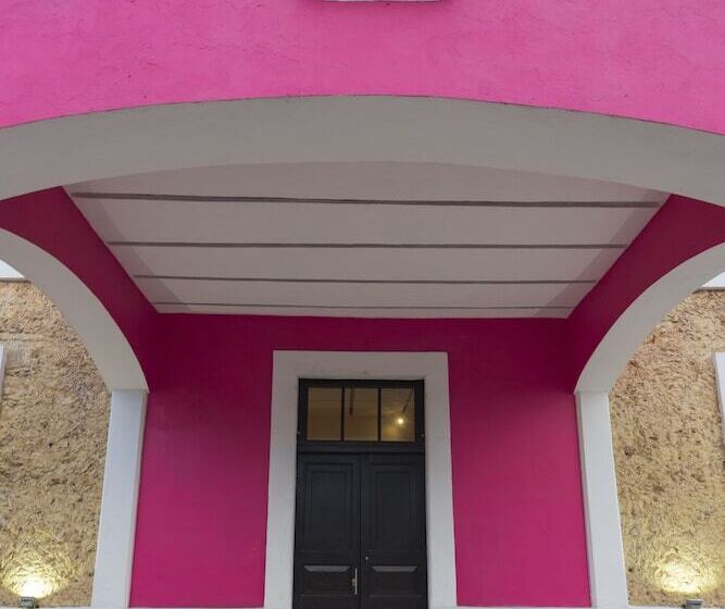 בית מלון כפרי Hostal Rosa Mexicano   Hostel