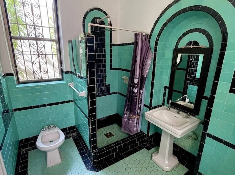 בית מלון כפרי Hostal Rosa Mexicano   Hostel