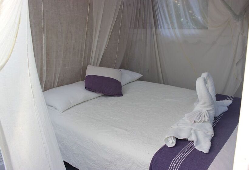 בית מלון כפרי La Morada Sayulita