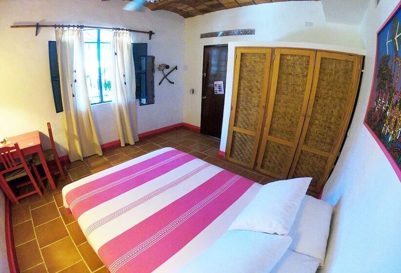 בית מלון כפרי La Morada Sayulita