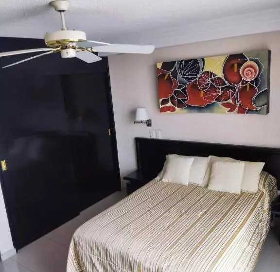 ホテル Mary Celaya