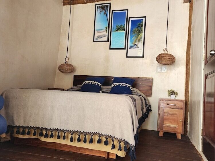 בית מלון כפרי Playa Las Palmas Glamping Tulum