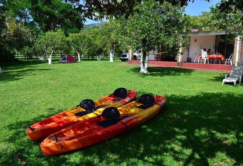 فندق Poza Reyna Ecoreserva