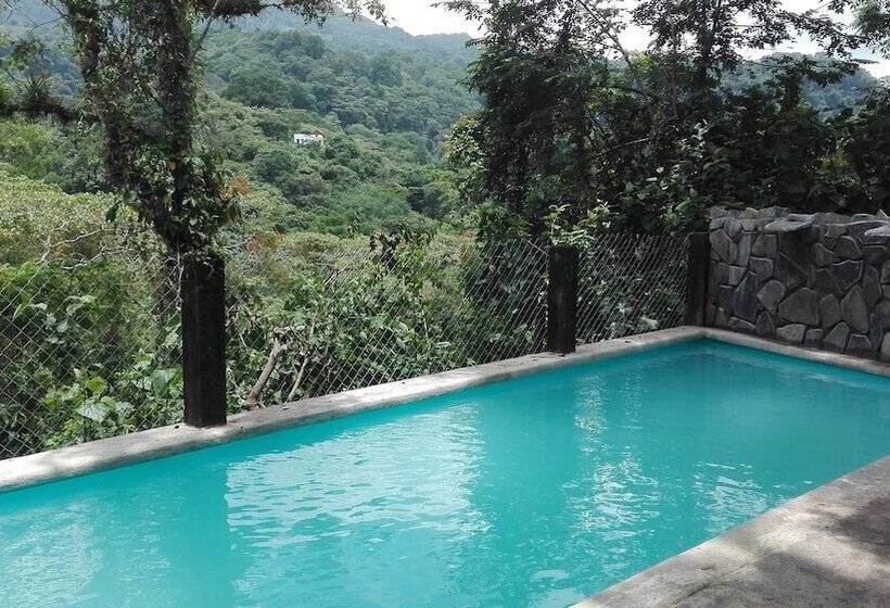 هتل Quinta Los Cedros