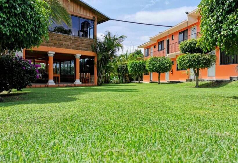 Отель Quinta Ventura, Ixtapan De La Sal