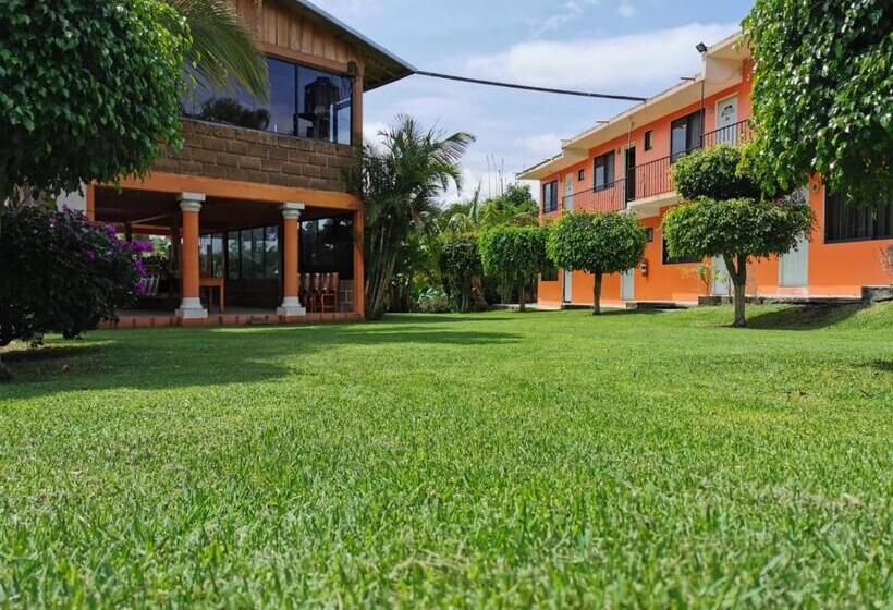 Отель Quinta Ventura, Ixtapan De La Sal