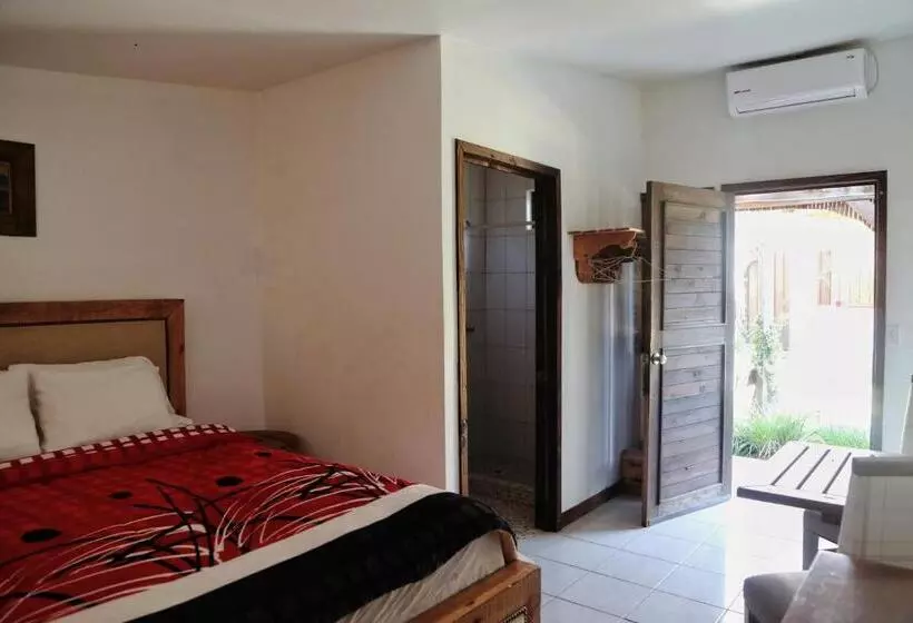 Hotelli Valle 13 Ruta Del Vino