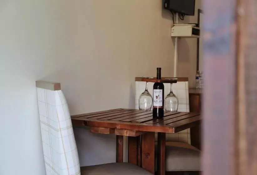 Hotelli Valle 13 Ruta Del Vino