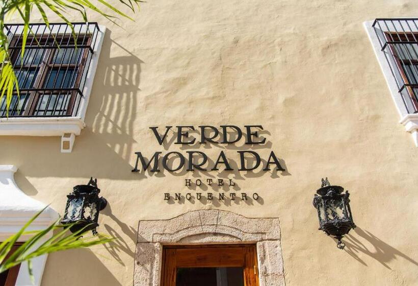 Otel Verde Morada