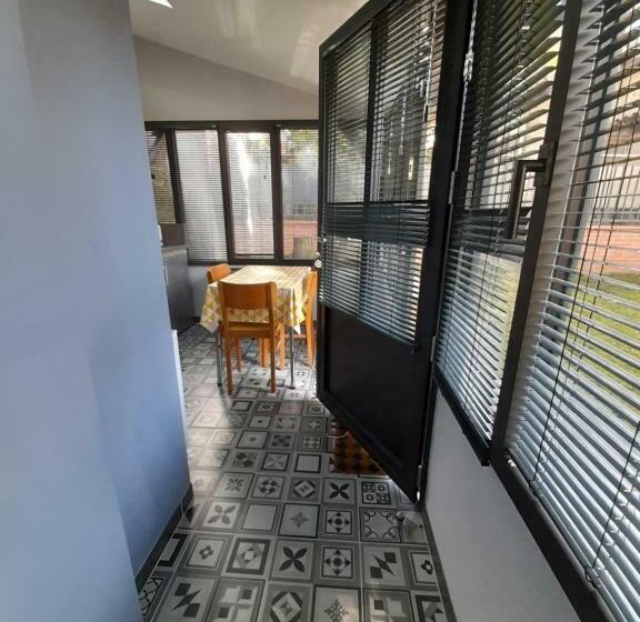 ベッドアンドブレックファースト L Inattendu