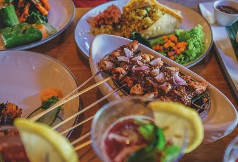 בית מלון כפרי Amnaya Resort Nusa Dua