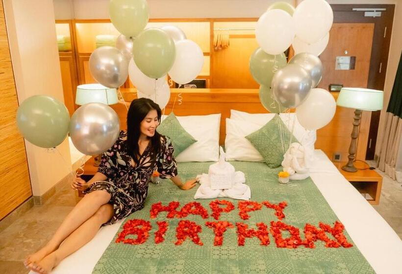 בית מלון כפרי Amnaya Resort Nusa Dua