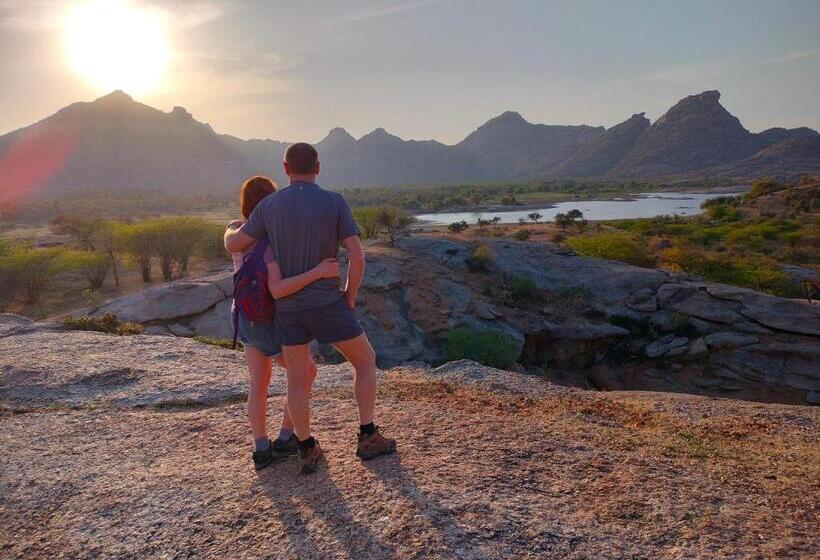 Jawai Bagpackers Hostel