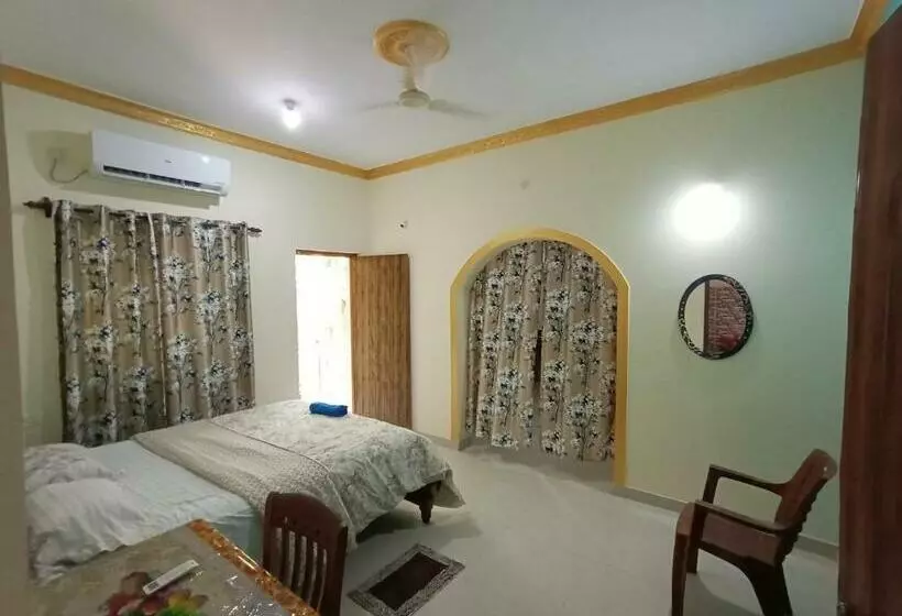 ペンション Jerone S Home Stay