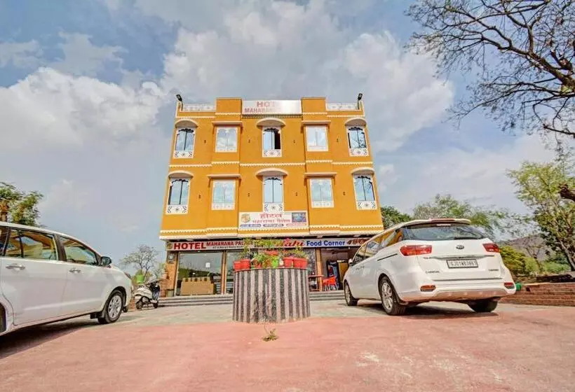 ホテル Maharana Palace