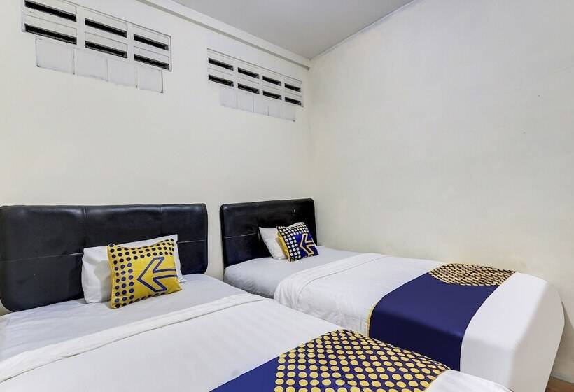 Hotel Spot On 90744 Alika Homestay