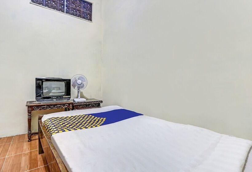 Hotel Spot On 90744 Alika Homestay