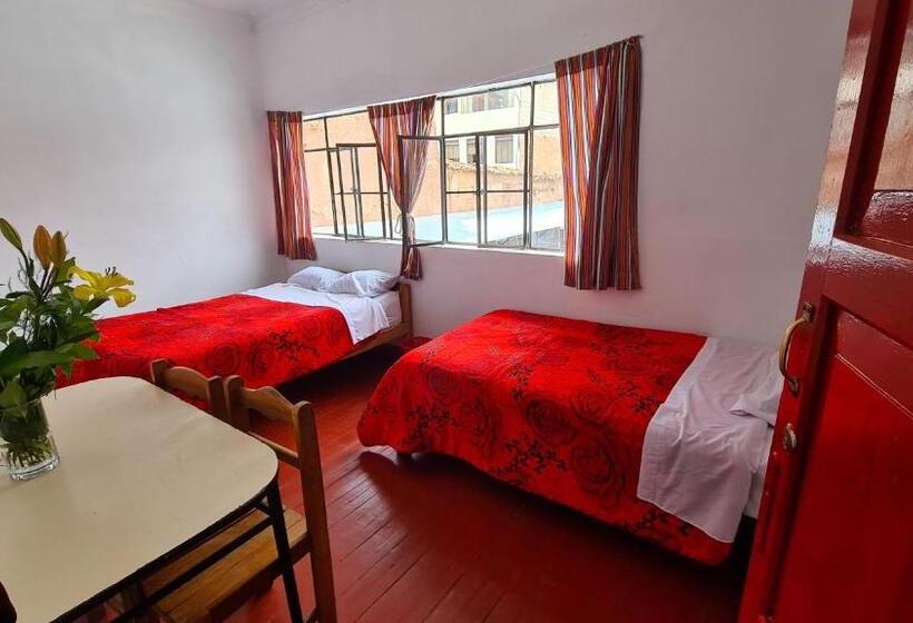 فندق صغير Sk Hostal