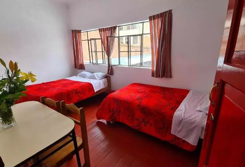 هاستل Sk Hostal