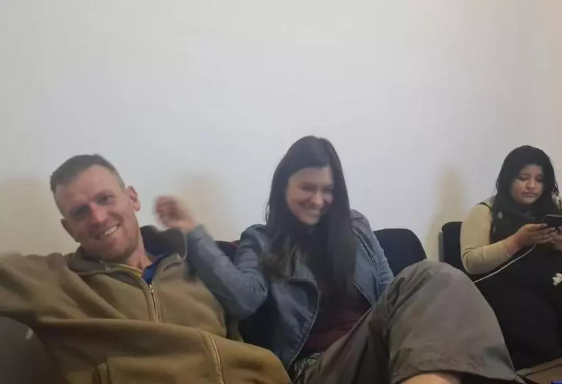 هاستل Sk Hostal