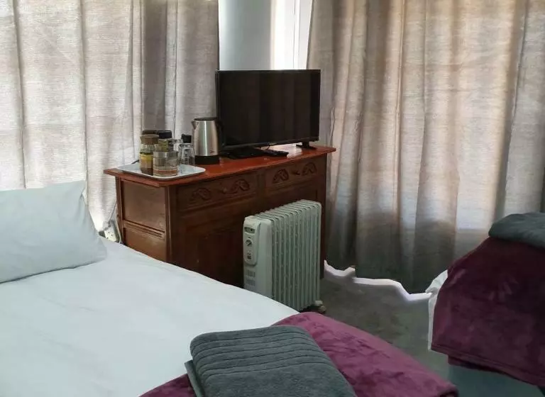 Majatalo Delikaat Bed & Coffee