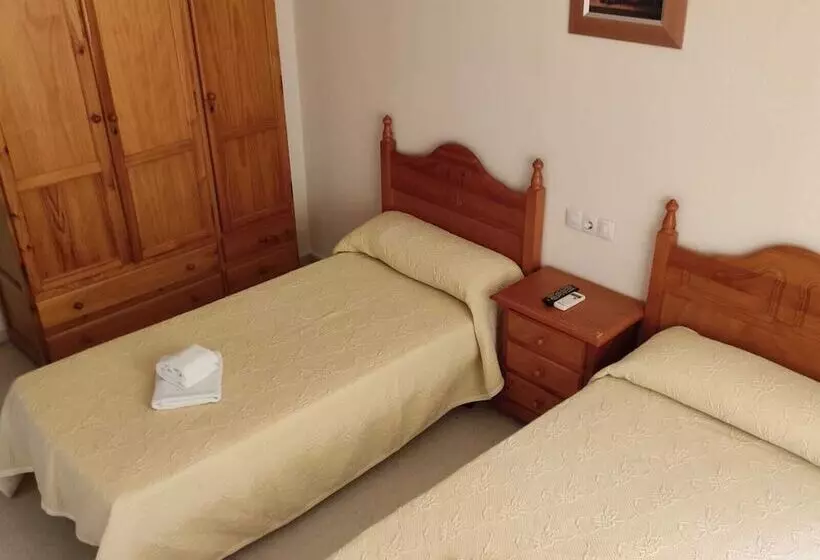 Pension Hospedaje Benacazon A49