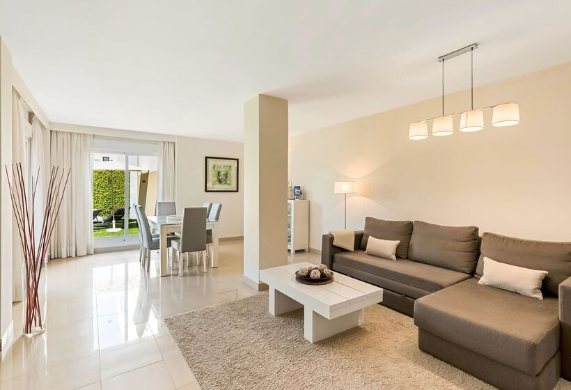 Cortijo Del Mar Resort