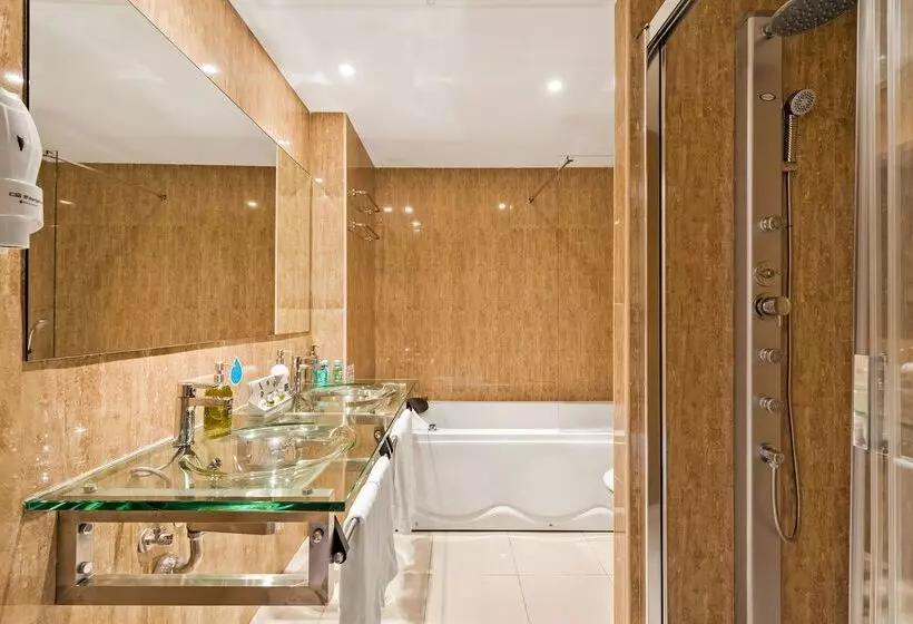 Cortijo Del Mar Resort